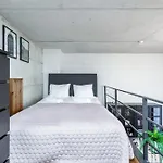 Dream Stay - Modern City Centre Lofts With Self Check-In